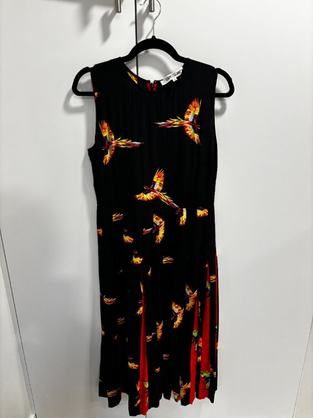 Diane Von Furstenburg Black Bird Print Pleated Midi Dress Size 8